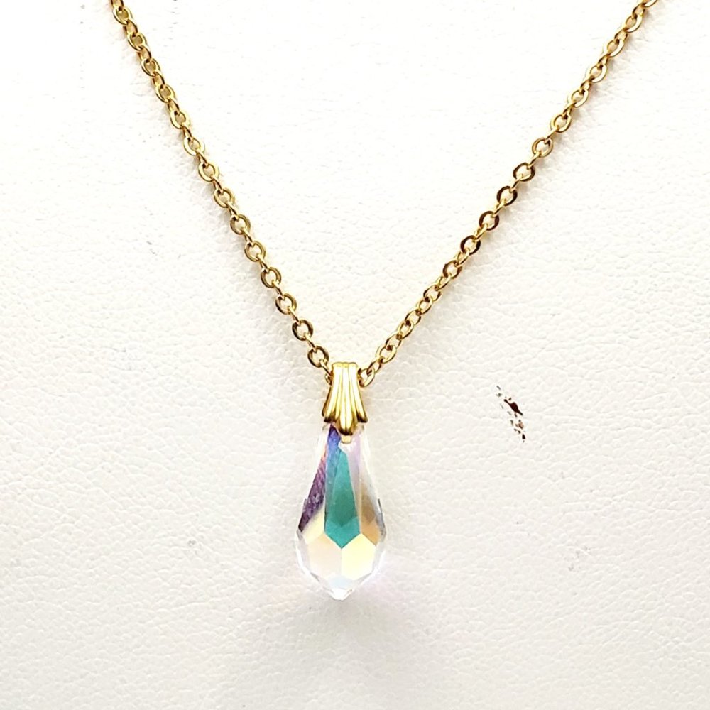 Sparkling Teardrop Aurora Crystal Pendant 17" Gold Tone Chain Necklace JN1260